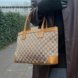 Gucci GG Logo Tan Beige Canvas Leather Signature Tote
